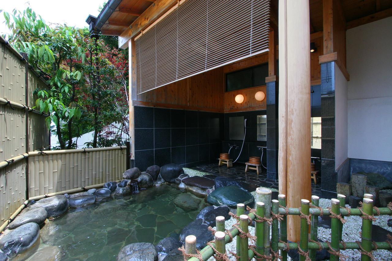 New Tomiyoshi Hotell Atami  Exteriör bild